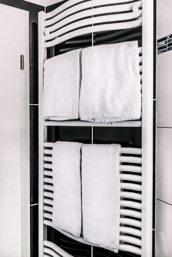 Hotel Sleepinn Volkspark (Adults Only) هامبورغ المظهر الخارجي الصورة